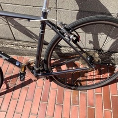 GIANT ESCAPE クロスバイクの画像