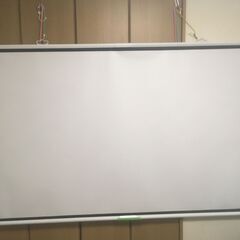 プロジェクター用　100インチスクリーン