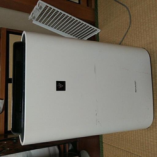 シャープ　空気清浄機です