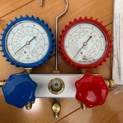 アストロプロダクツ　真空ポンプ＆マニホールドゲージの画像
