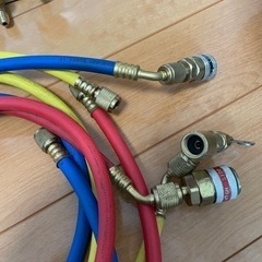 アストロプロダクツ　真空ポンプ＆マニホールドゲージの画像