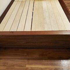 無印良品 収納ベッド ウォールナット材の画像
