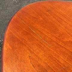 テーブル　楕円形　事務所使用　傷ありの画像