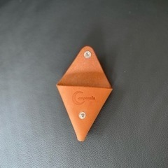 三角コインケースの画像