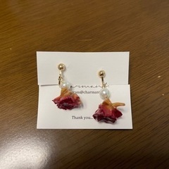 薔薇のイヤリング2種
