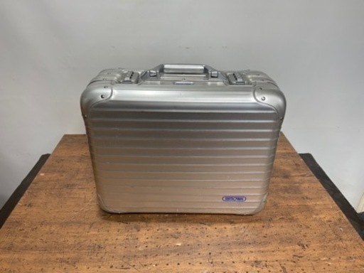 リモワ　(RIMOWA) ボードケース