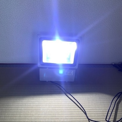 LED投光器