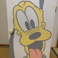 Disney プルート　棚