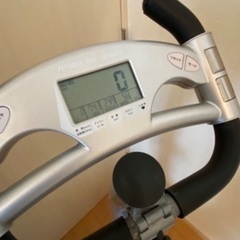 美品　折りたたみ可　エアロバイク