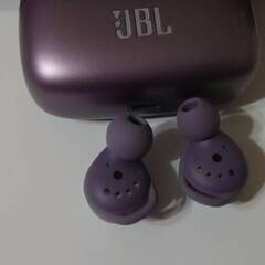 ワイヤレスイヤホン★JBL LIVE300TWS