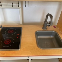 IKEA 木製キッチン　おままごとの画像