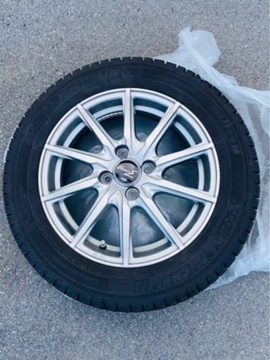 ホイール付スタッドレスタイヤ　4本セット