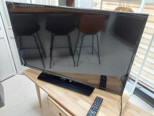 シャープAQUOS　40インチテレビ