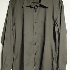 お譲り決まりました　gu メンズシャツ　未使用