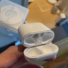 アップル エアーポッズ Airpodsジャンク品の画像