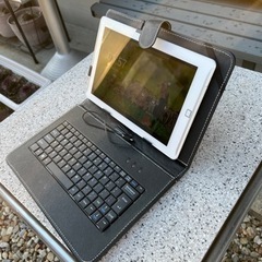 docomo タブレット１０インチ‼️富士通　アローズ‼️フルセ...