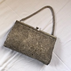 85.ビーズ刺繍のバッグの画像