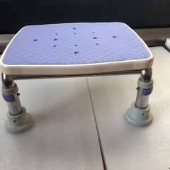 安寿 入浴シャワーベンチ(チェア)&浴槽台。2台での出品の画像