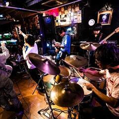 バンドやりませんか？ギター募集！