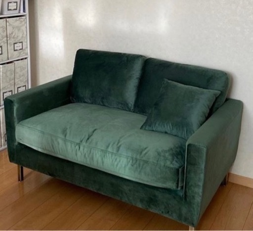 【LOWYA ロウヤ】【美品】2人掛けソファ　クッション付