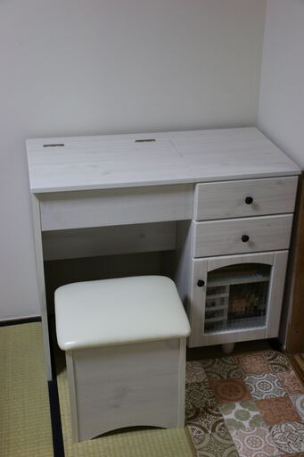 超美品　ニトリ　ドレッサー　汚れなし傷なし　白