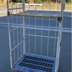 ⭐︎中古品　4駆動のカゴ台車　850×650×1700mm　業務...