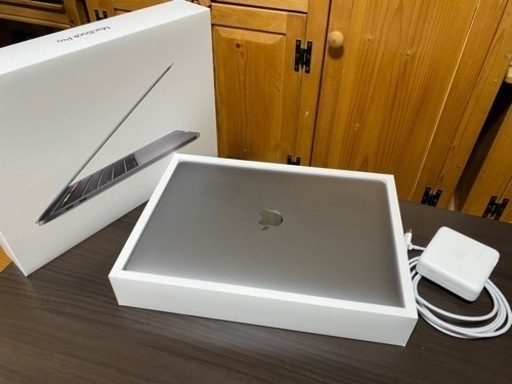 【最終値下げ】Macbook Pro 2020 13inch
