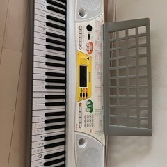 電子ピアノ