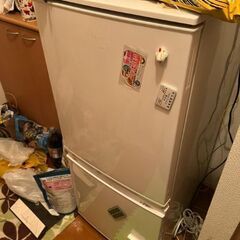 冷蔵庫シャープ製2015年式　日根野渡しの画像