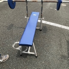 NIPPYOベンチプレスとダンベル