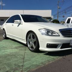 W221　メルセデスベンツ　S550ロング　人気のホワイト　S63後期仕様　AMGフルエアロ・AMG20インチアルミ・AMGマフラー　エアサス交換済みの画像