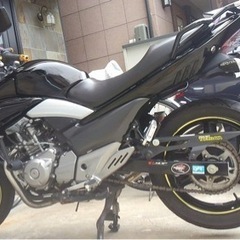 SUZUKI GSR250