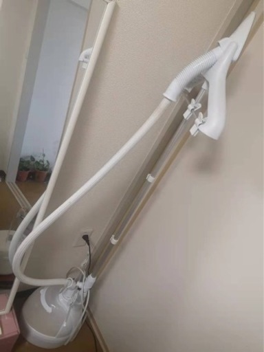 【値下げ】スチームアイロン　ガーメントスチーマー　衣類スチーマー CONAIR コンエアー