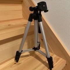 カメラの三脚の画像
