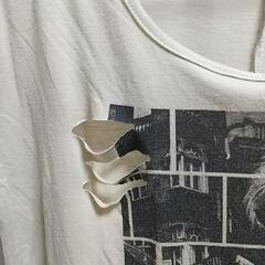 ダメージプリントTシャツの画像