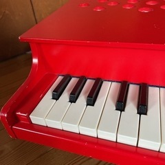 カワイグランドミニピアノの画像