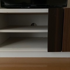 テレビ棚の画像