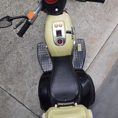 一時中断中（交渉中）アンパンマンカー　電動バイク　ジャンク　引き取り限定の画像