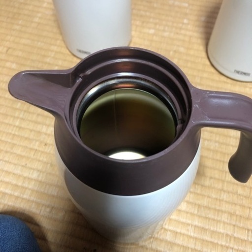 サーモス　ステンレスポット　　2.0L