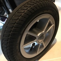 ベビーカー　エアタイヤの画像