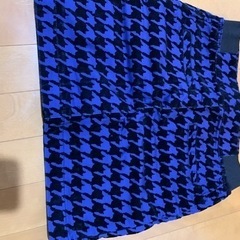 スカートの画像