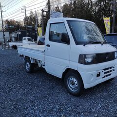 軽トラック　２WD　エアコン付き