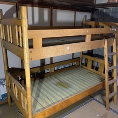 2段ベッド　汚れあり　差し上げます