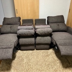 電動リクライニングソファの画像