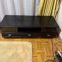 テレビ台　W115 D45 H35 キャスター付き