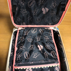 キャリーバッグ　旅行バッグ　取引場所、時間など詳細は本文まで必ずお読み下さい。の画像
