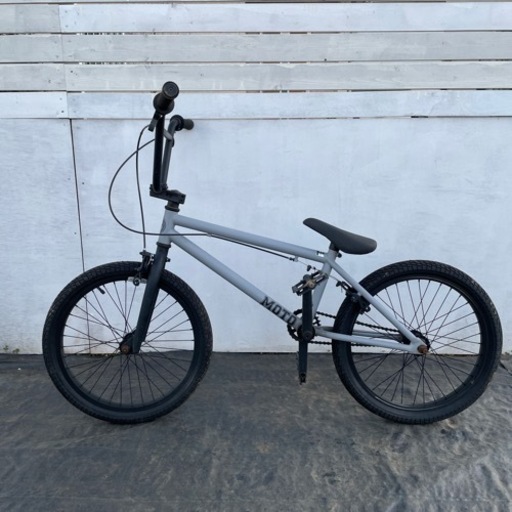 BMX グレー