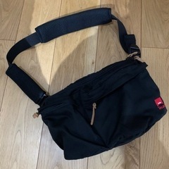 値下げしました。ワンショルダー  ヒップシート　バッグの画像