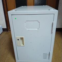 お取り引き決定しました。高校のロッカー（新潟県県立高校）