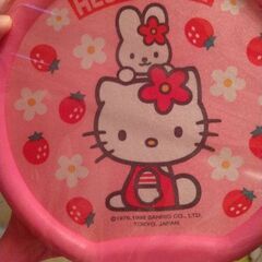 新品未使用　サンリオ　ジュニアバトルラケットの画像